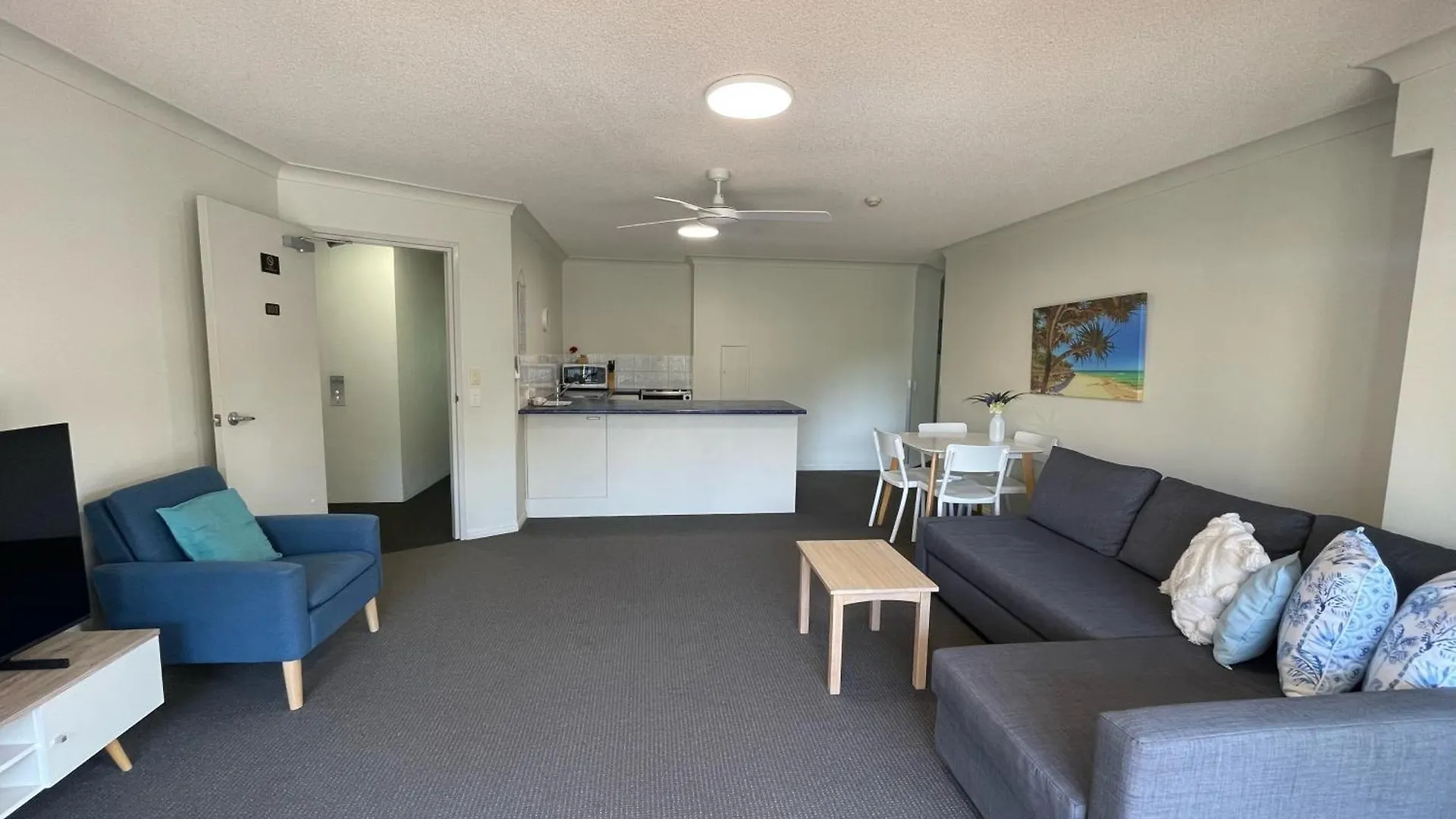 Aparthotel Belaire Place Motel Apartments Caloundra