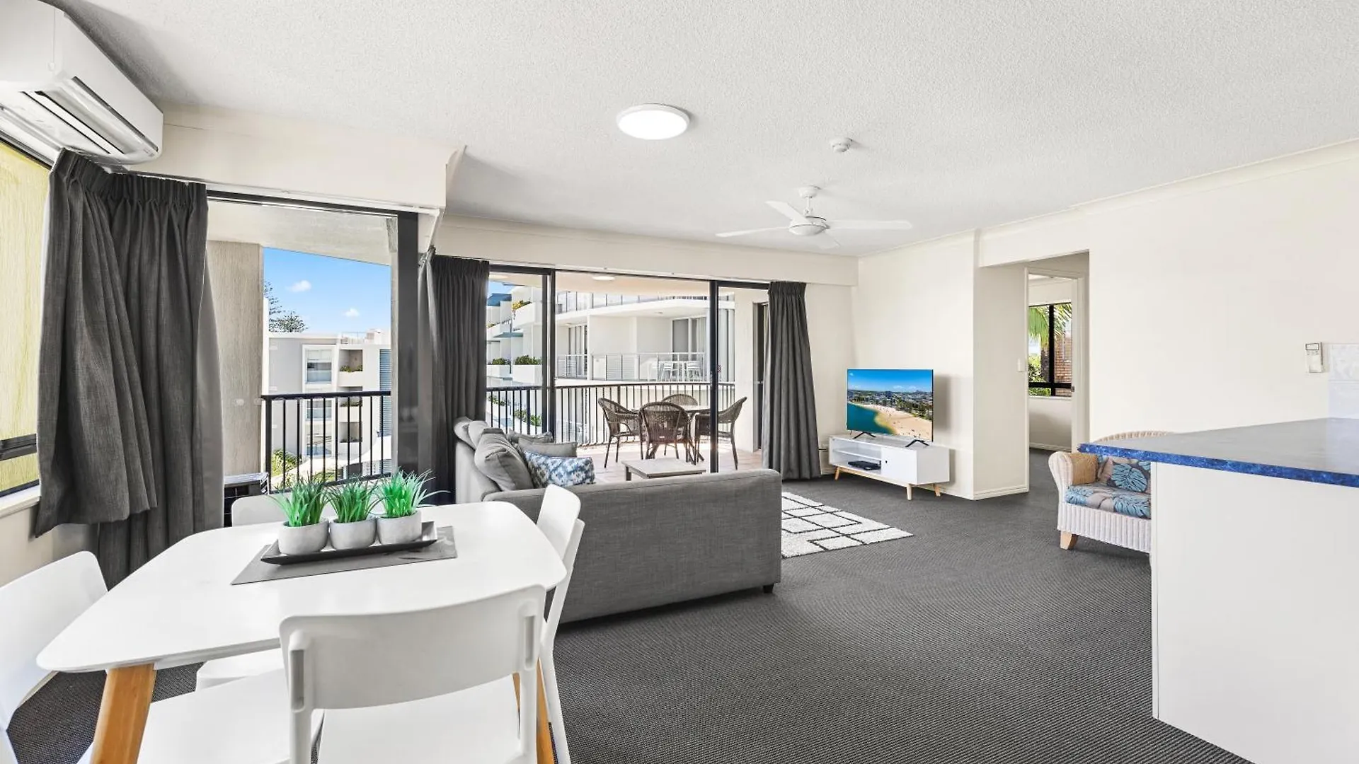 Belaire Place Motel Apartments Caloundra