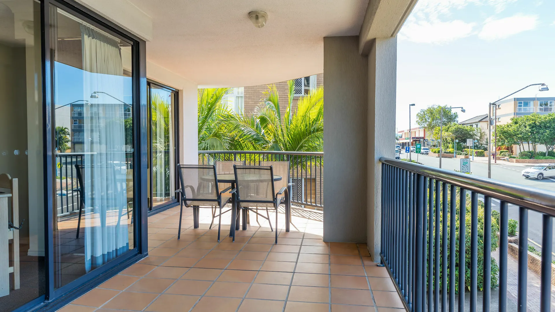 Aparthotel Belaire Place Motel Apartments Caloundra
